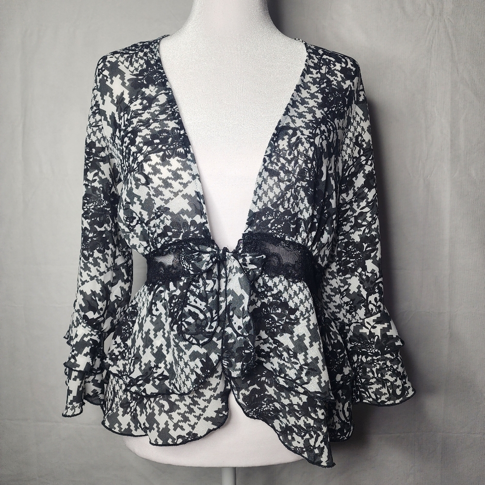 Sere Nade Ruffle Sleeve Lace Waist Tie Front Sheer Kimono/Cardigan Size Small
